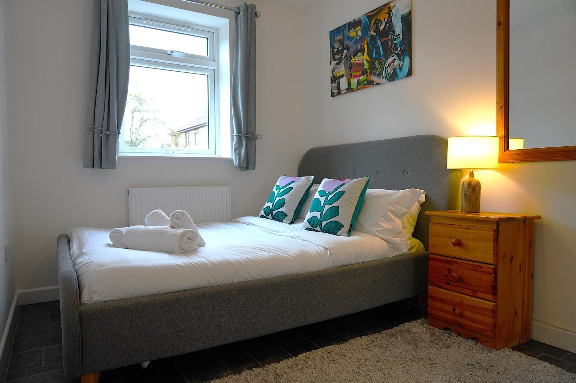 Sleeps 10, Free Parking, Close To Science Park, King Size Bed Milton  Buitenkant foto