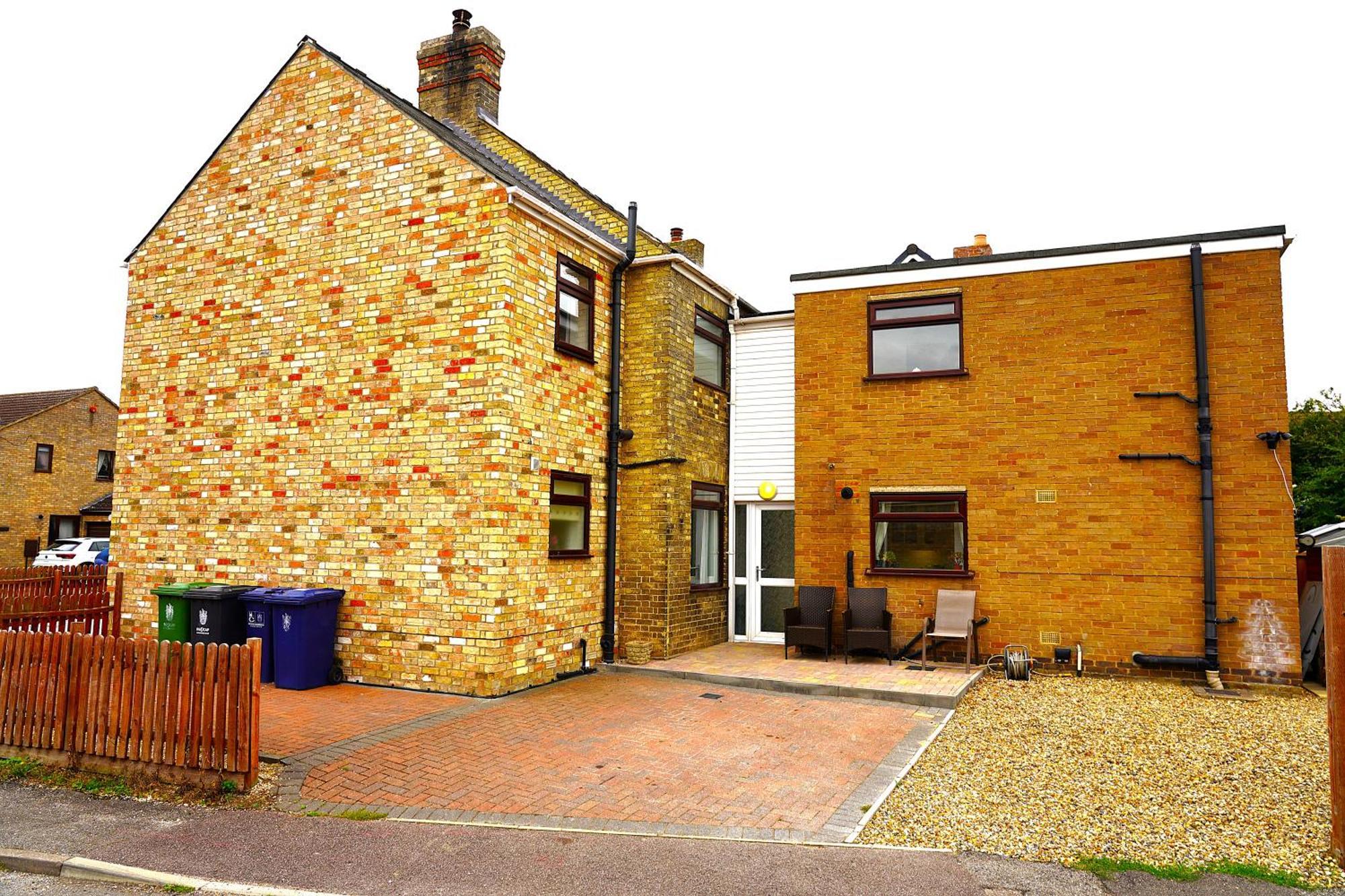 Sleeps 10, Free Parking, Close To Science Park, King Size Bed Milton  Buitenkant foto